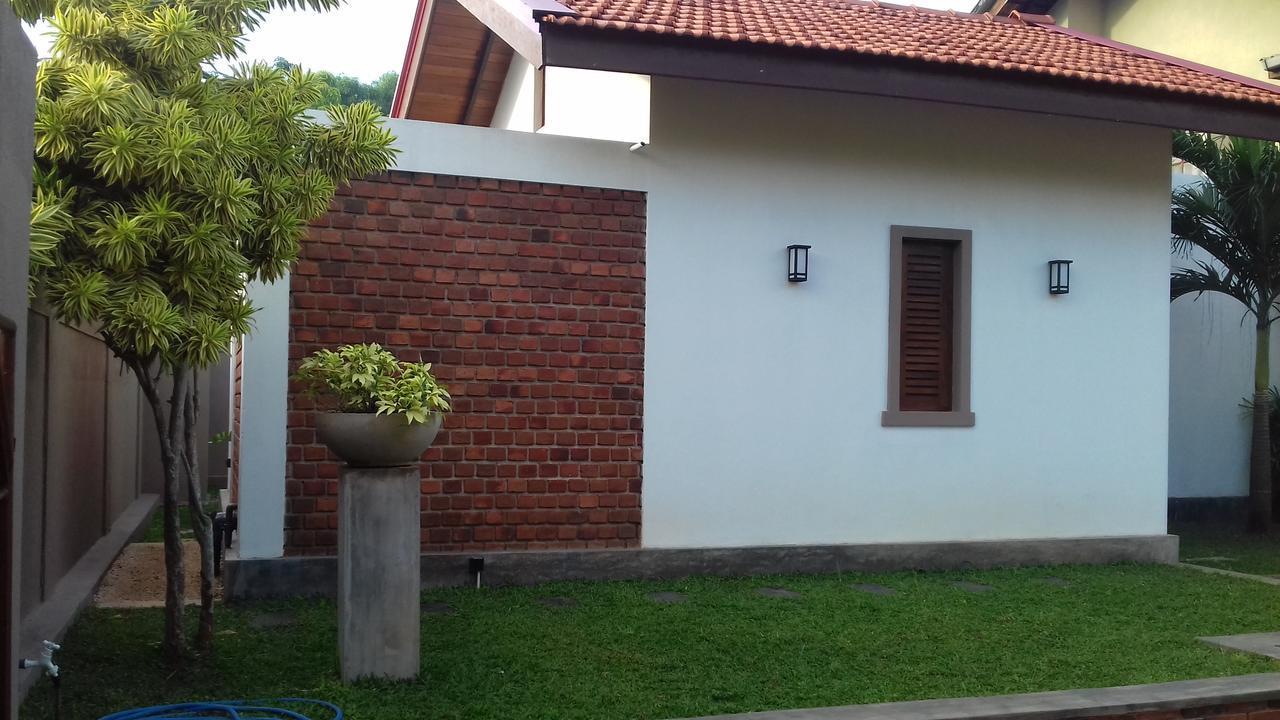 Villa A50 Negombo Kültér fotó