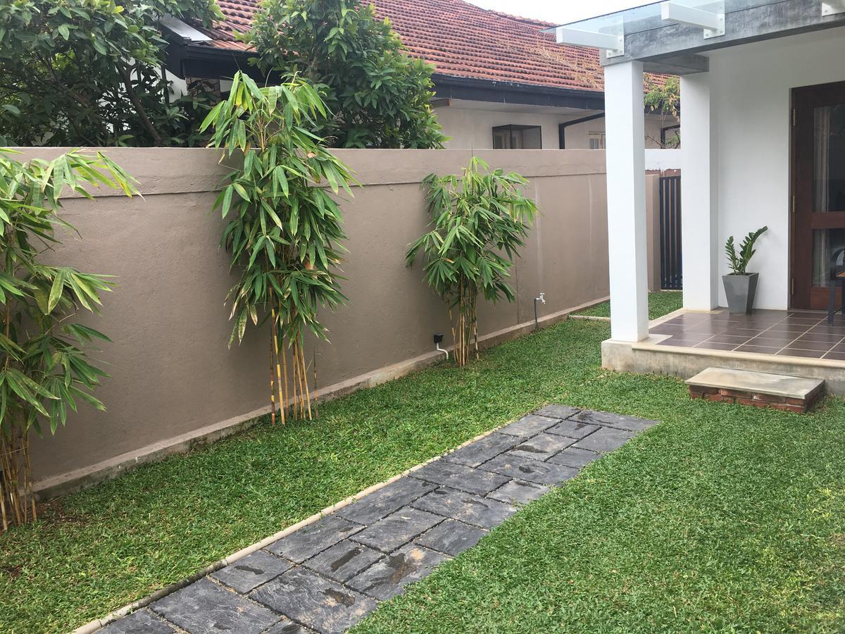 Villa A50 Negombo Kültér fotó